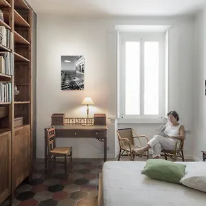 Typical Milanese Flat Italie