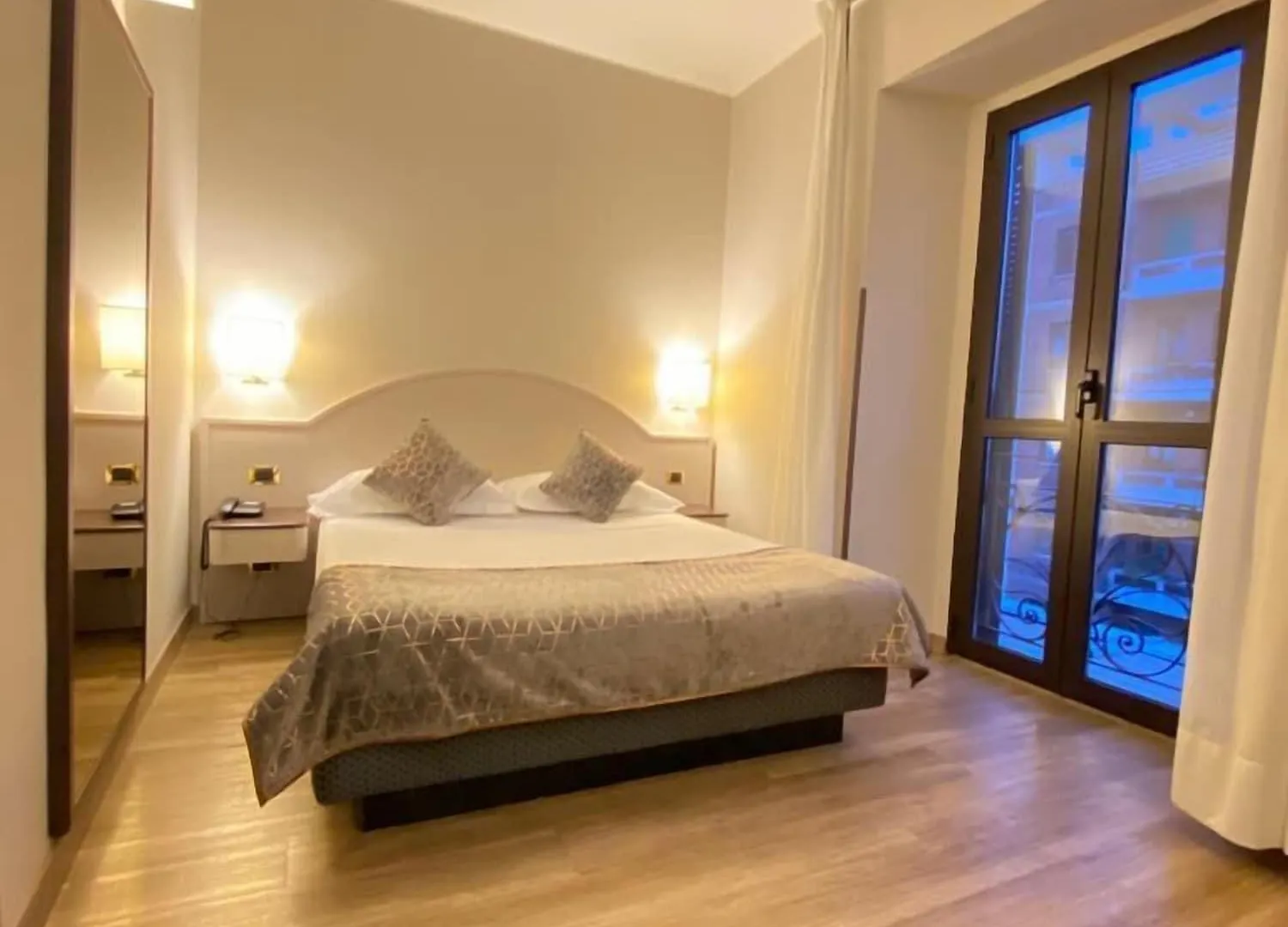 ****  Mokinba Hotels Baviera Milan Italy